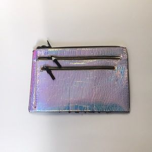 Holographic clutch